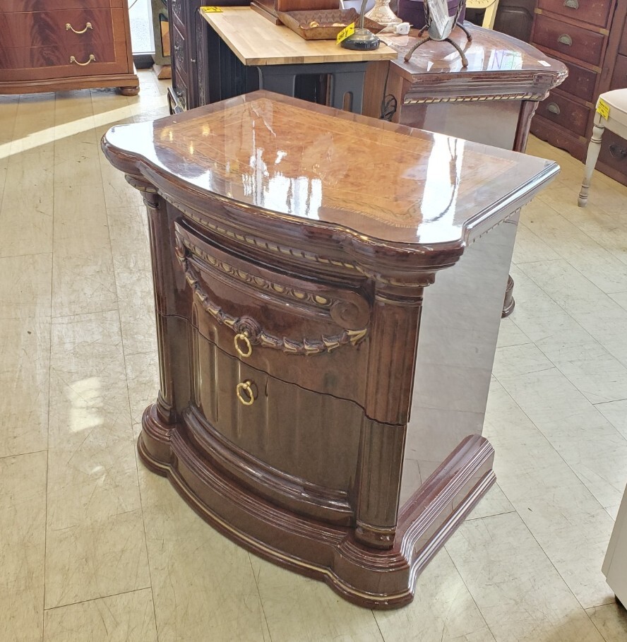 ① イタリア製 サイドボード リビングボード キャビネット 引出し2個 Fulgini GROUP 幅70×奥行47.5×高さ70㎝ 検) サルタレッリ・モビリ