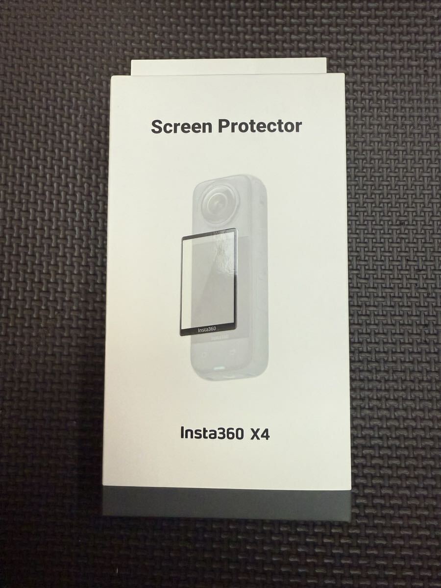 未使用　 Insta360 X4 スクリーン プロテクター　純正品