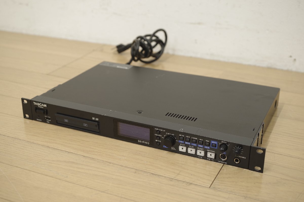 TASCAM タスカム SS-R100 ソリッドステートステレオオーディオレコーダー 再生動作確認済 中古 CF/SD/SDHCカード USBメモリー (B)