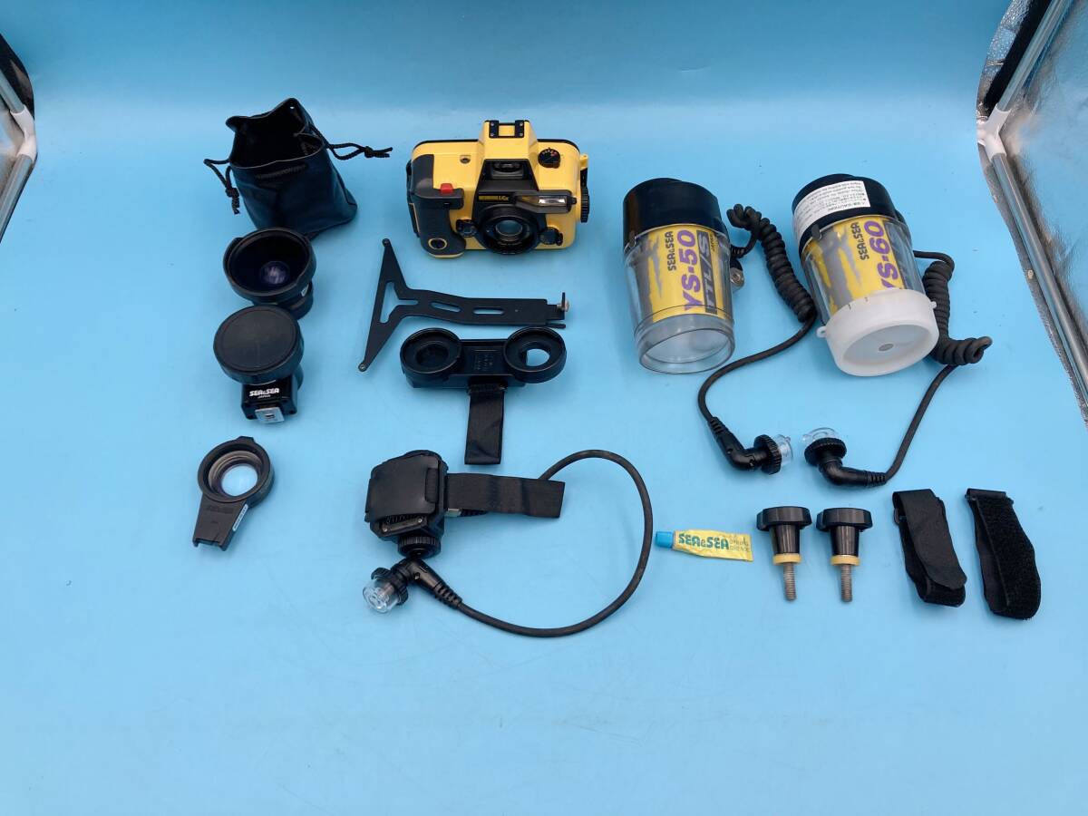 F1785　 SEA&SEA 水中カメラ 撮影機材 ギア MOTORMARINEⅡEX　YS-50/YS-60
