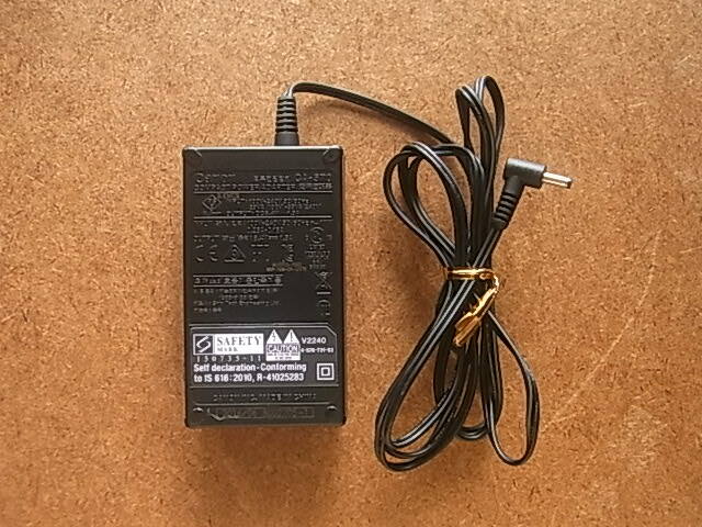 純正　CANON ACアダプター　CA-570　送料440円　中古良品
