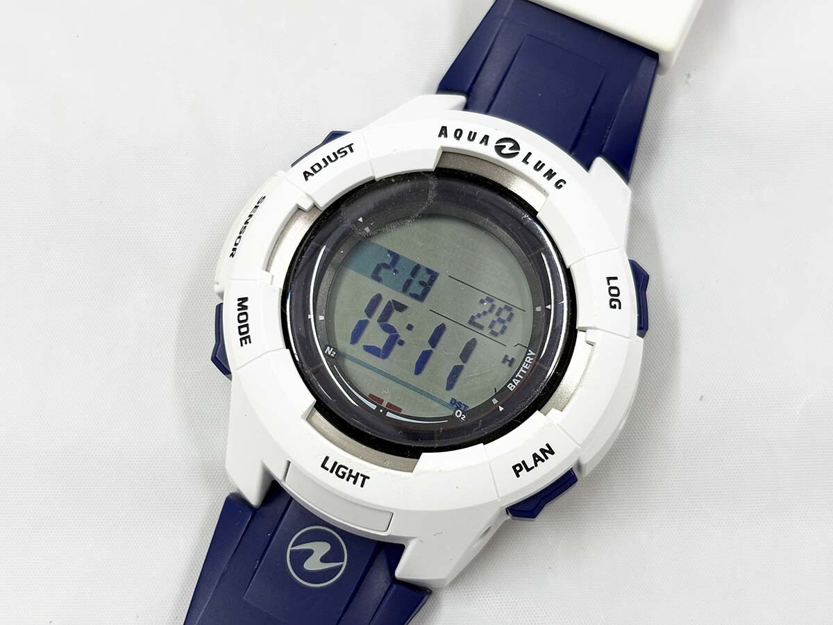 AQUALUNG アクアラング カルム プラス Kalm Plus+ 画面保護付き ダイコン ダイブコンピューター ダイビング 2CQ13B