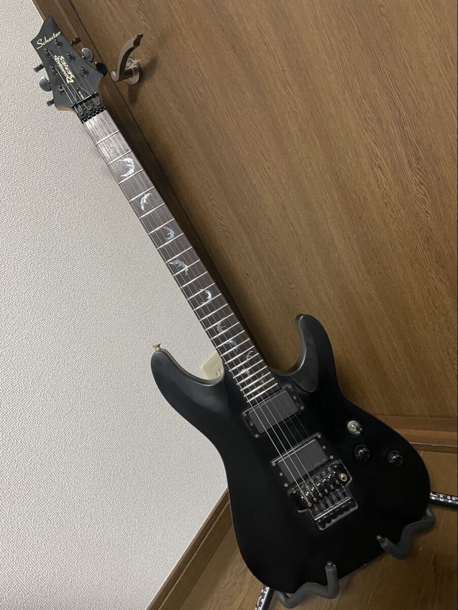 SCHECTER シェクター Diamond series ダイヤモンドシリーズ　DAMIEN ダミアン エレキ