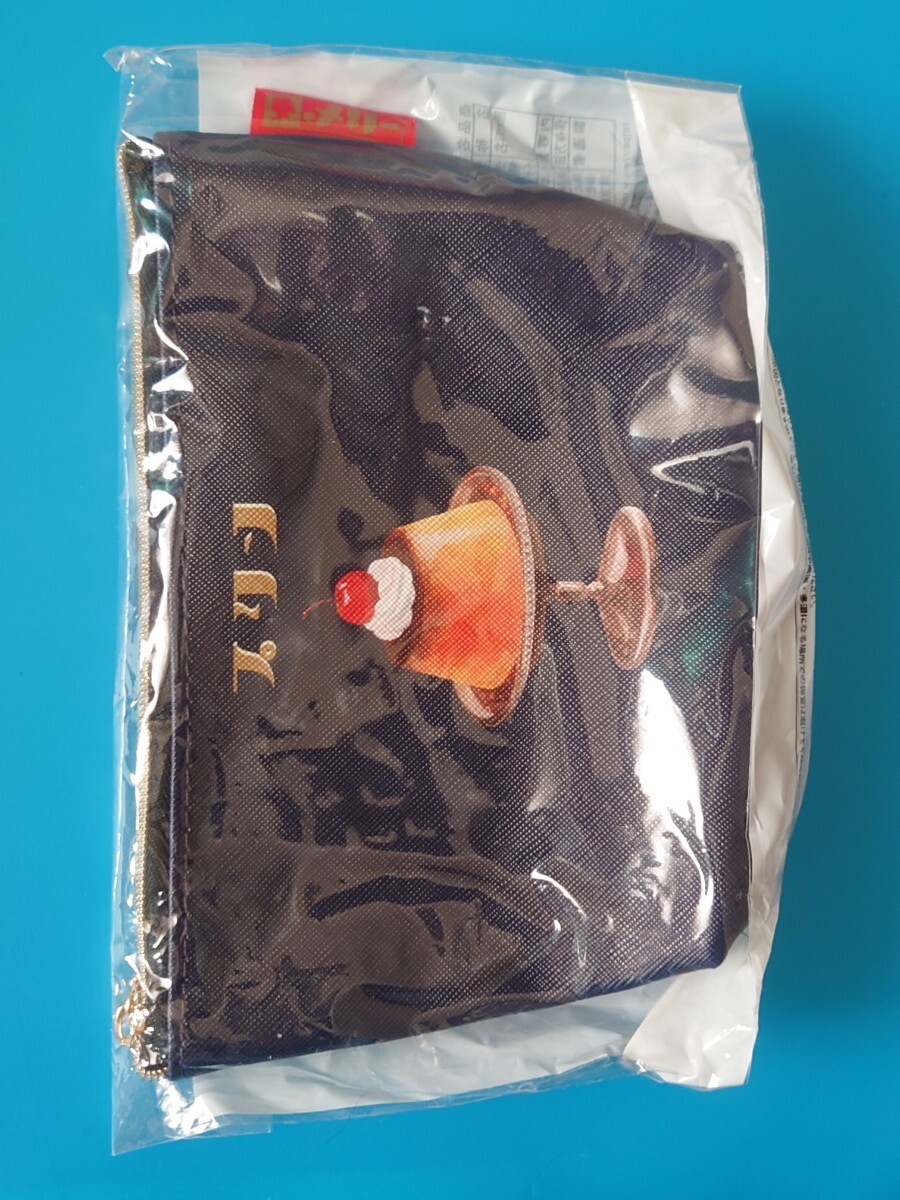 未使用品 メリーチョコレート プリンポーチ税込1620円 2025年1月購入(ポーチのみ)(平置きで縦13×横約17センチ)立体縦11×横約13センチ