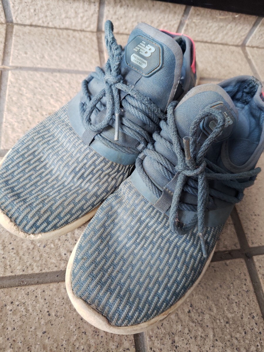 New Balance Fresh Foam スニーカー