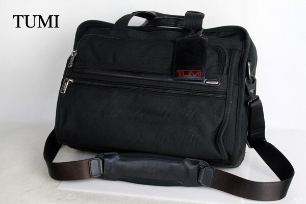 TUMI トゥミ 大型 ビジネス ショルダー バッグ メンズ 男性 会社 通勤 通学 黒 PC ノート 書類 ブリーフ 中古