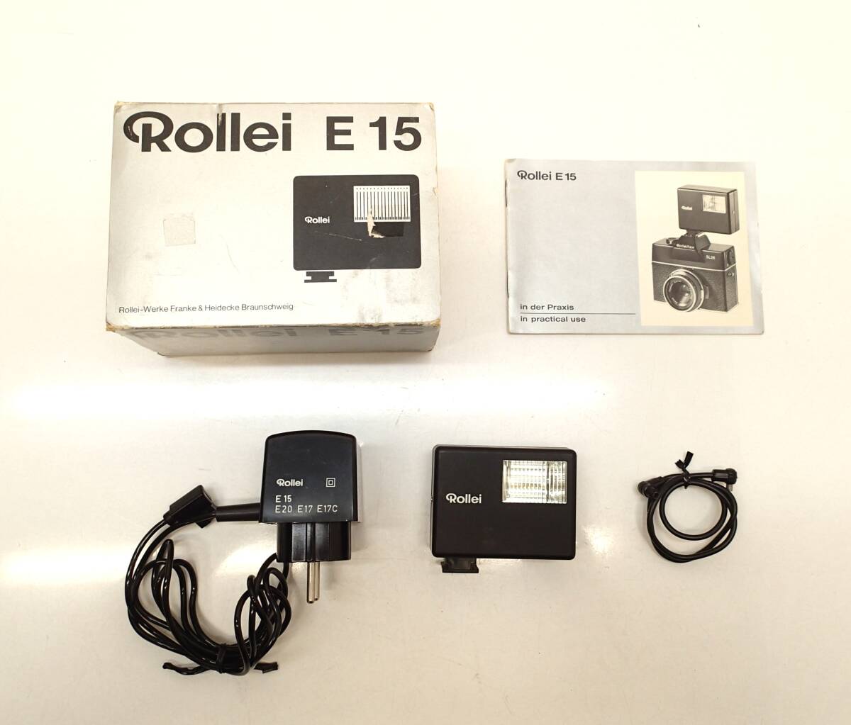 J524A　ローライ Rollei　E15　ストロボ フラッシュ　通電・発光OK　希少 現状品 詳しい動作未確認の為ジャンク
