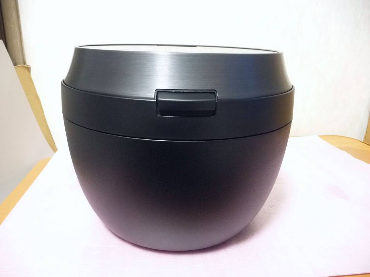 ★未使用展示品 パナソニック Panasonic 可変圧力IHジャー炊飯器 Bistro（ビストロ） SR-V10BB-KJ [ビストロ匠技AIで進化／5.5合] 保証付