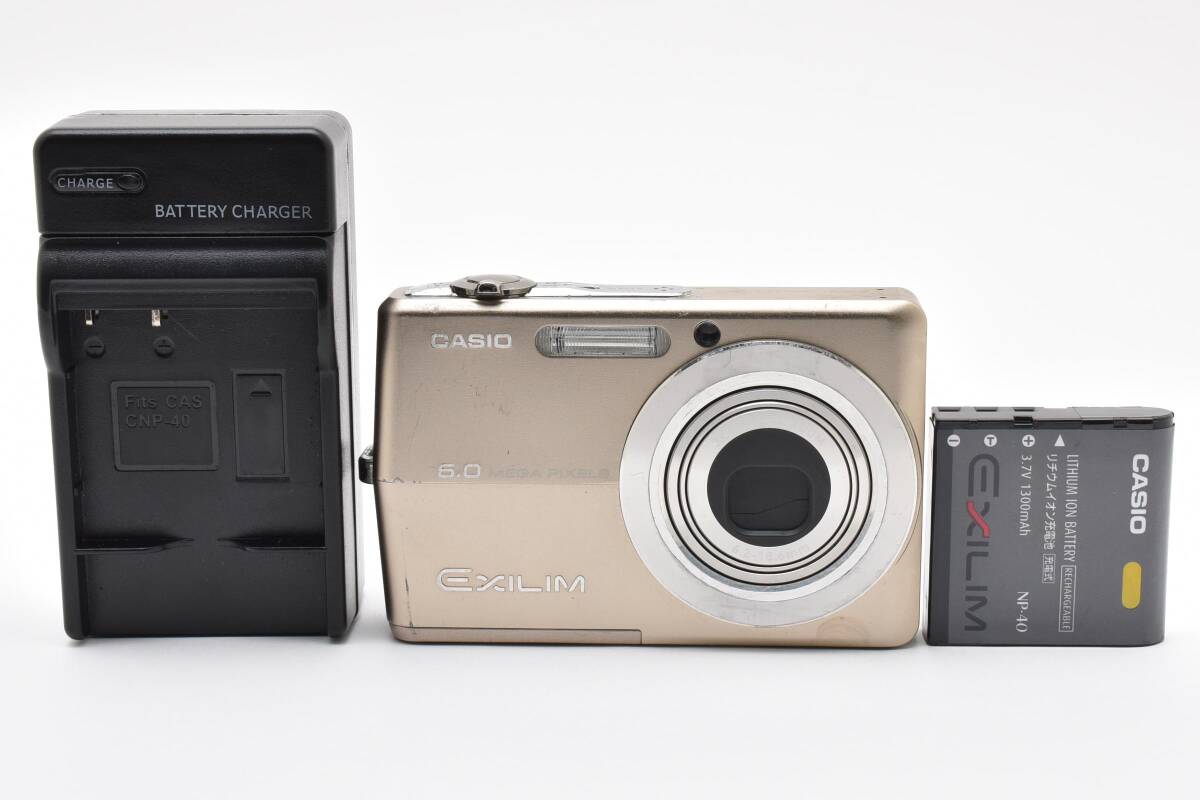 カシオ　CASIO EX-Z600 3x【ゴールド】M0216#A-69