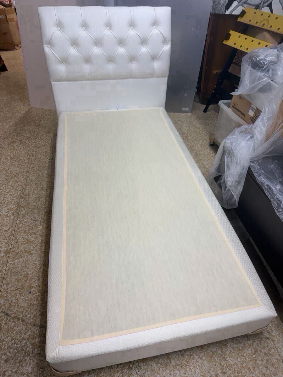 IDC 大塚家具 Kingsdown シングル ベッドフレーム シングルベッド 家具 高級寝具 ブランド インテリア ベッド お姫様 白 ホワイト