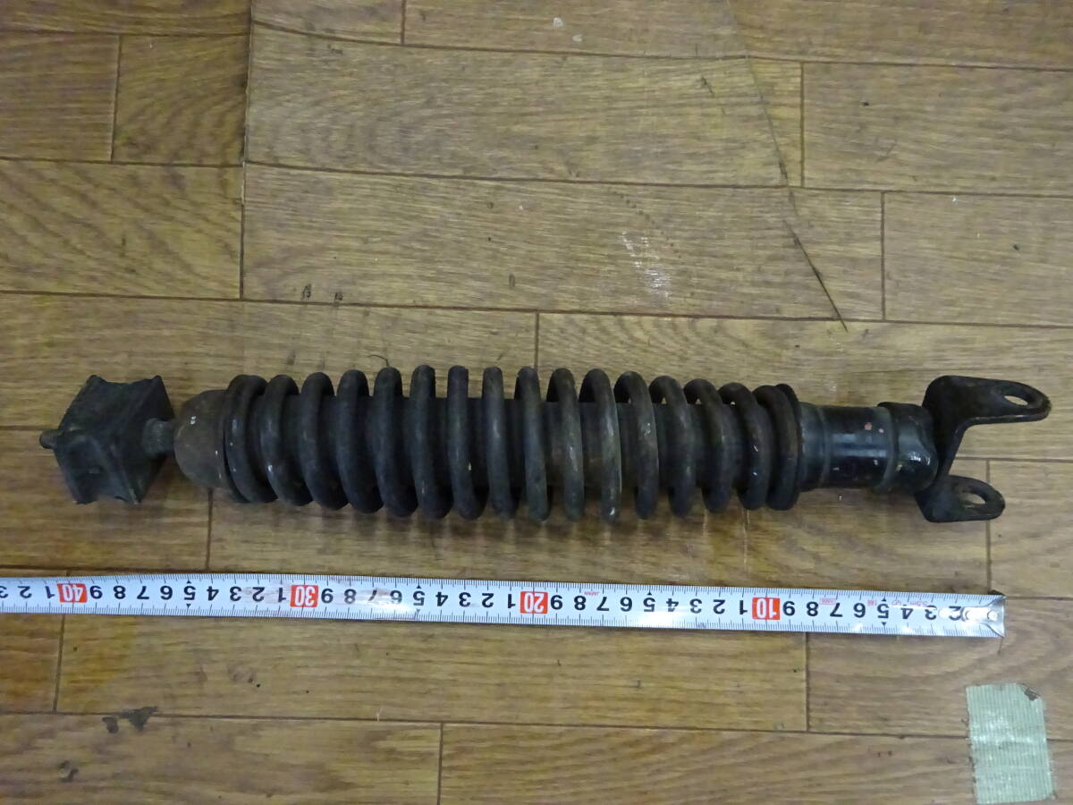 370、バネ　黒色　大　前橋市から