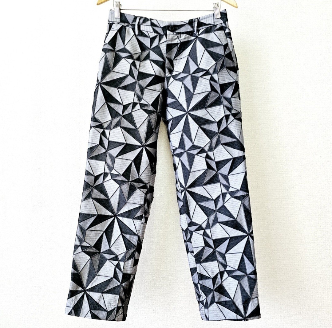 846☆ ISSEY MIYAKE イッセイミヤケ 万華鏡 凹凸 3D パンツ ブラック グレー 2