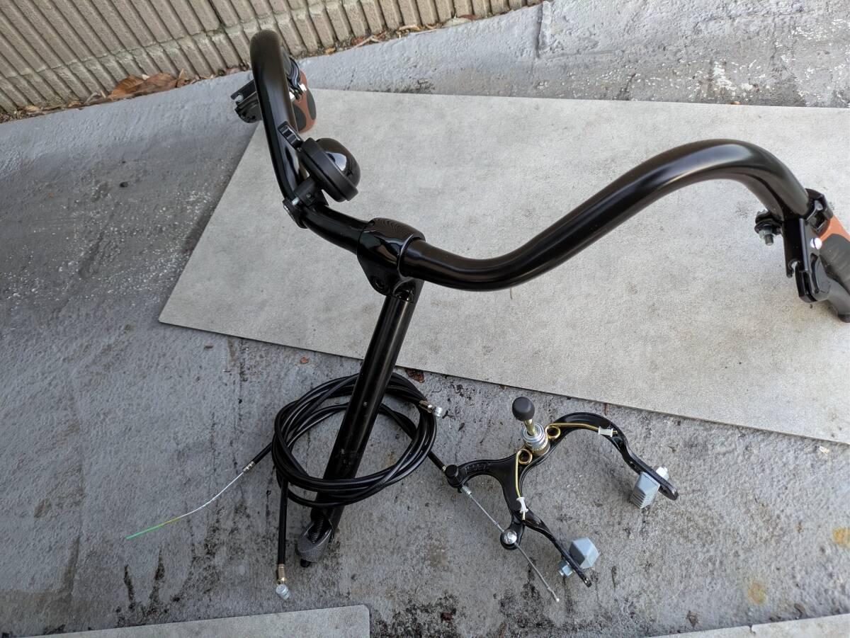 新品　自転車パ－ツ　ハンドル　アッセンビリ　　10151792-4606