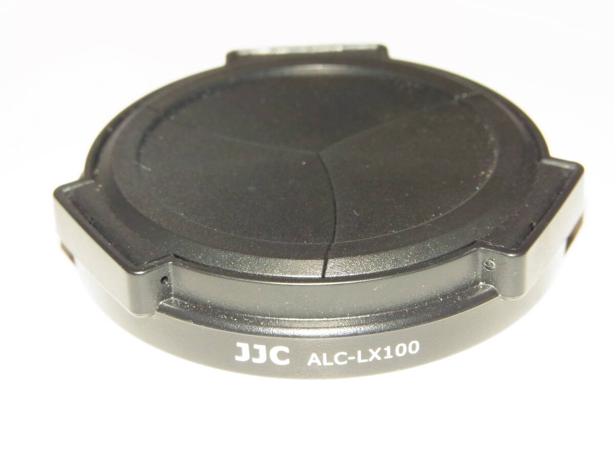 JJC　自動開閉式レンズキヤップ　ALC-LX100　ブラック