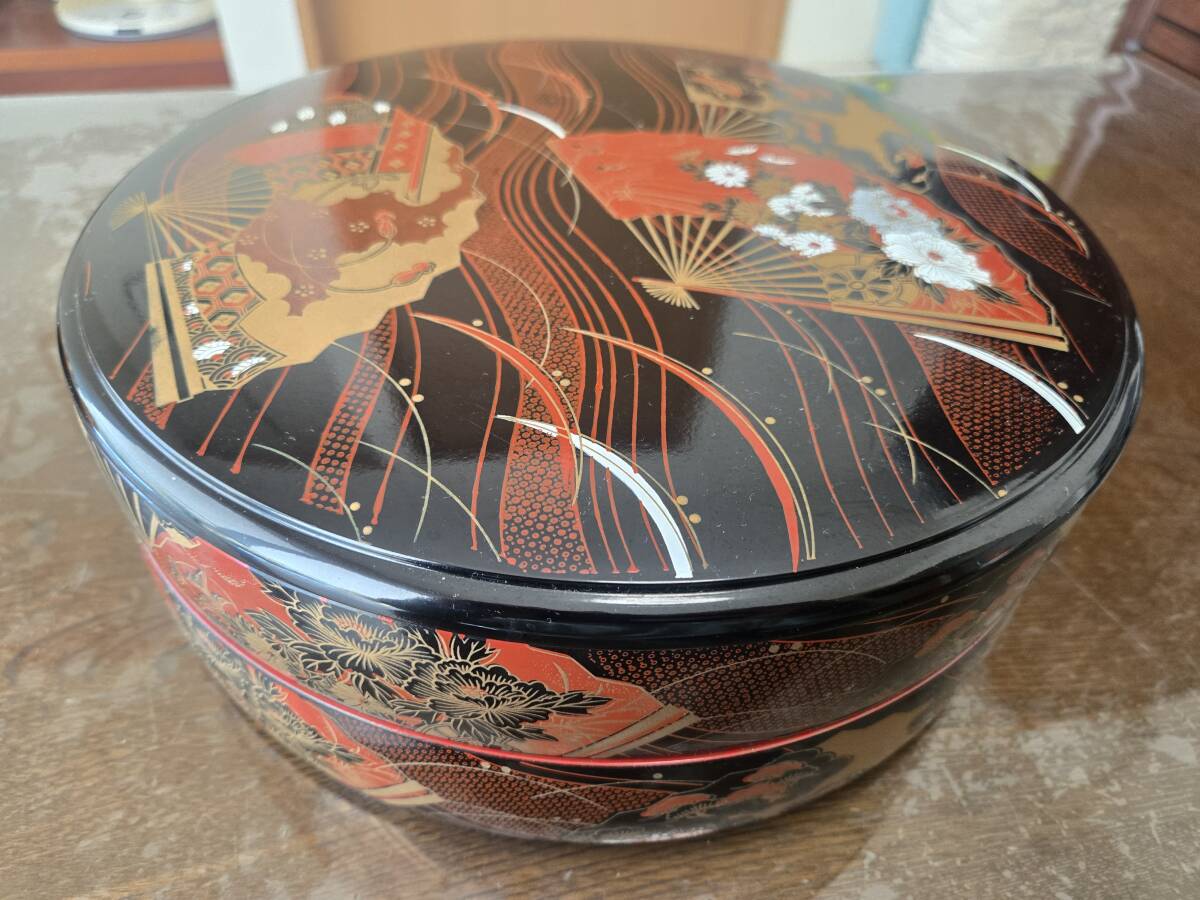 【和柄 二段重箱 丸型 約20cm】 おせち 菓子器 オードブル皿 正月 和食器　■y4