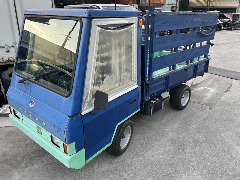 筑水キャニコム ライガー　乗用運搬車 ガソリン ４WD　ELL802 油圧ダンプ 最大積載量500㎏ セルOK　燃料漏れあり