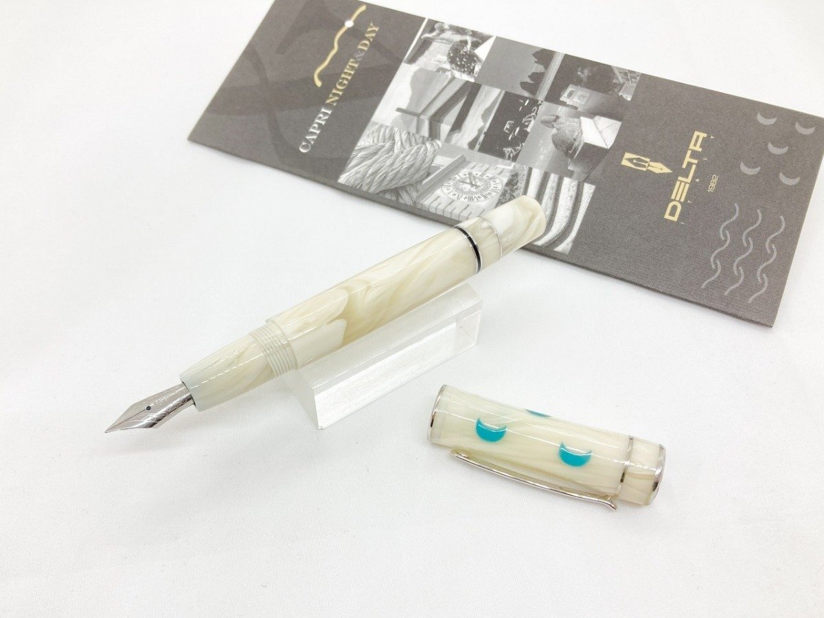 ▼　【DELTA / デルタ 万年筆 カプリコレクション ナイト&デイ ナイト】001-02602