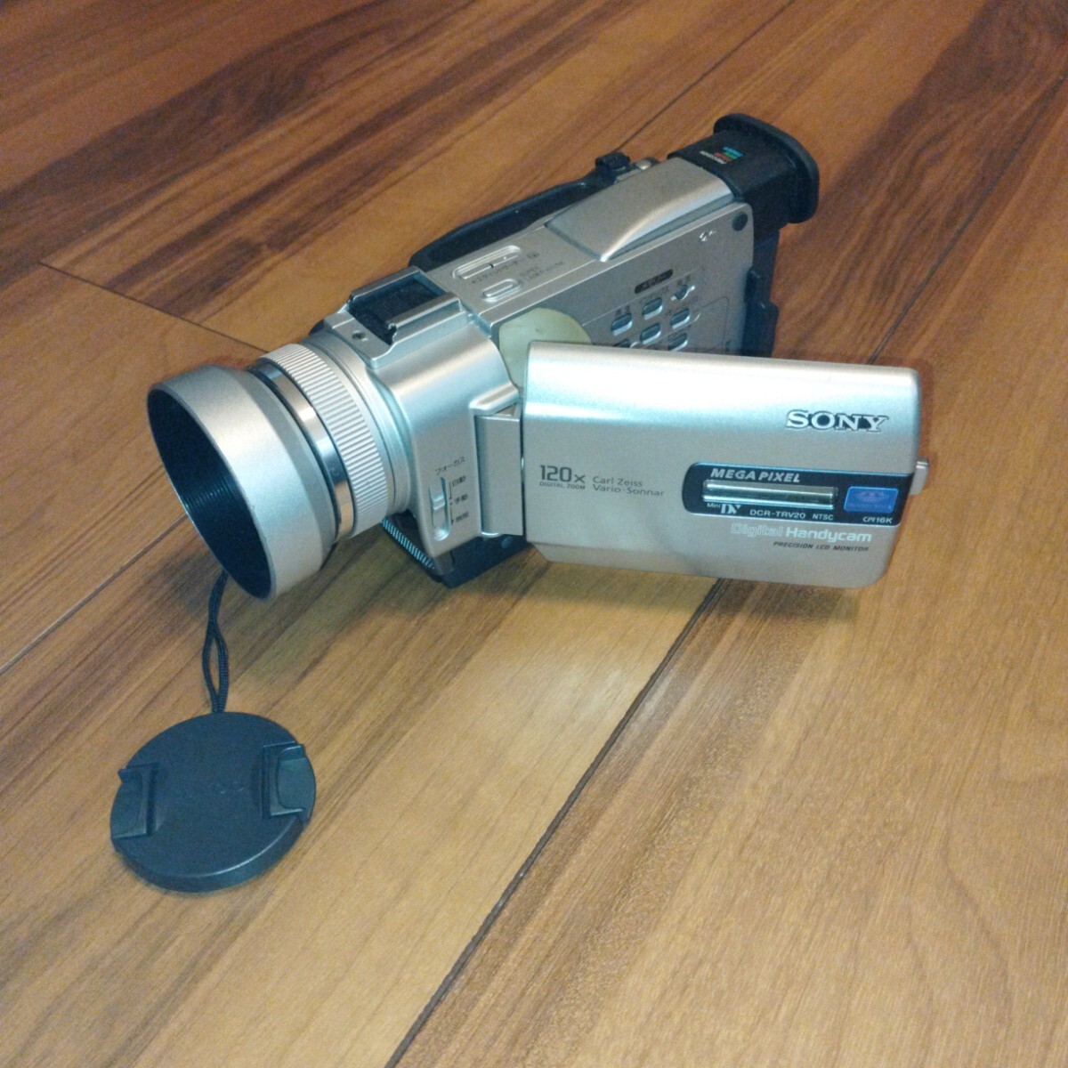 Mini DV　ソニーデジタルビデオカメラ　SONY DCR-TRV20