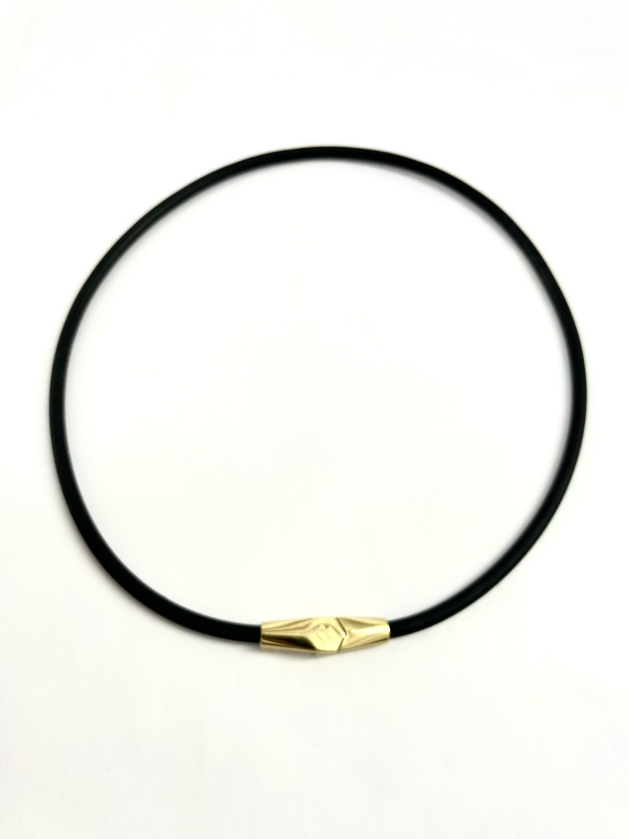 ■【中古品・箱無し・本体のみ】 コラントッテ ネックレス ALT オルト Colantotte M 47cm ブラック×ゴールド 磁気ネックレス H2602091