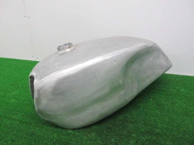 A8C17 当時物 希少 GT750 アルミタンク ワンオフ？ カフェレーサー G BHN