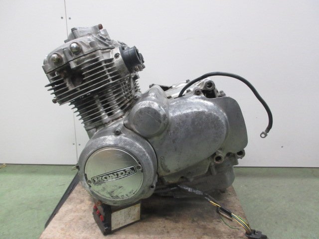 A8C18 当時物 希少 CB350F CB350Four エンジン クランク回ります ベース 部品取り 欠品恐らく有り G BHN ※送料は着払いです。