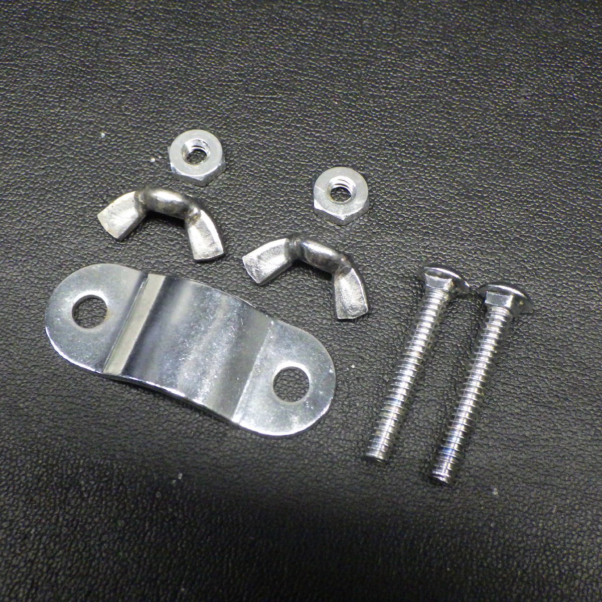 PENN ロッド 固定用ロッドクランプ セット 33-200 ボルト根元部分4.7mm ※中古美品※在庫品(6d0505)※クリックポスト