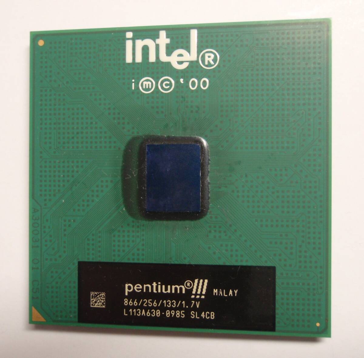 PentiumⅢ 866MHz/FSB133MHz/256KB/Socket370/SL4CB/Coppermine