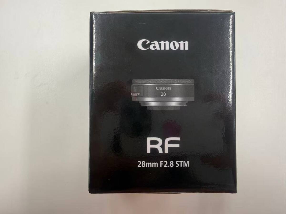 新品未使用　キヤノン Canon RF28mm F2.8 STM レンズ 