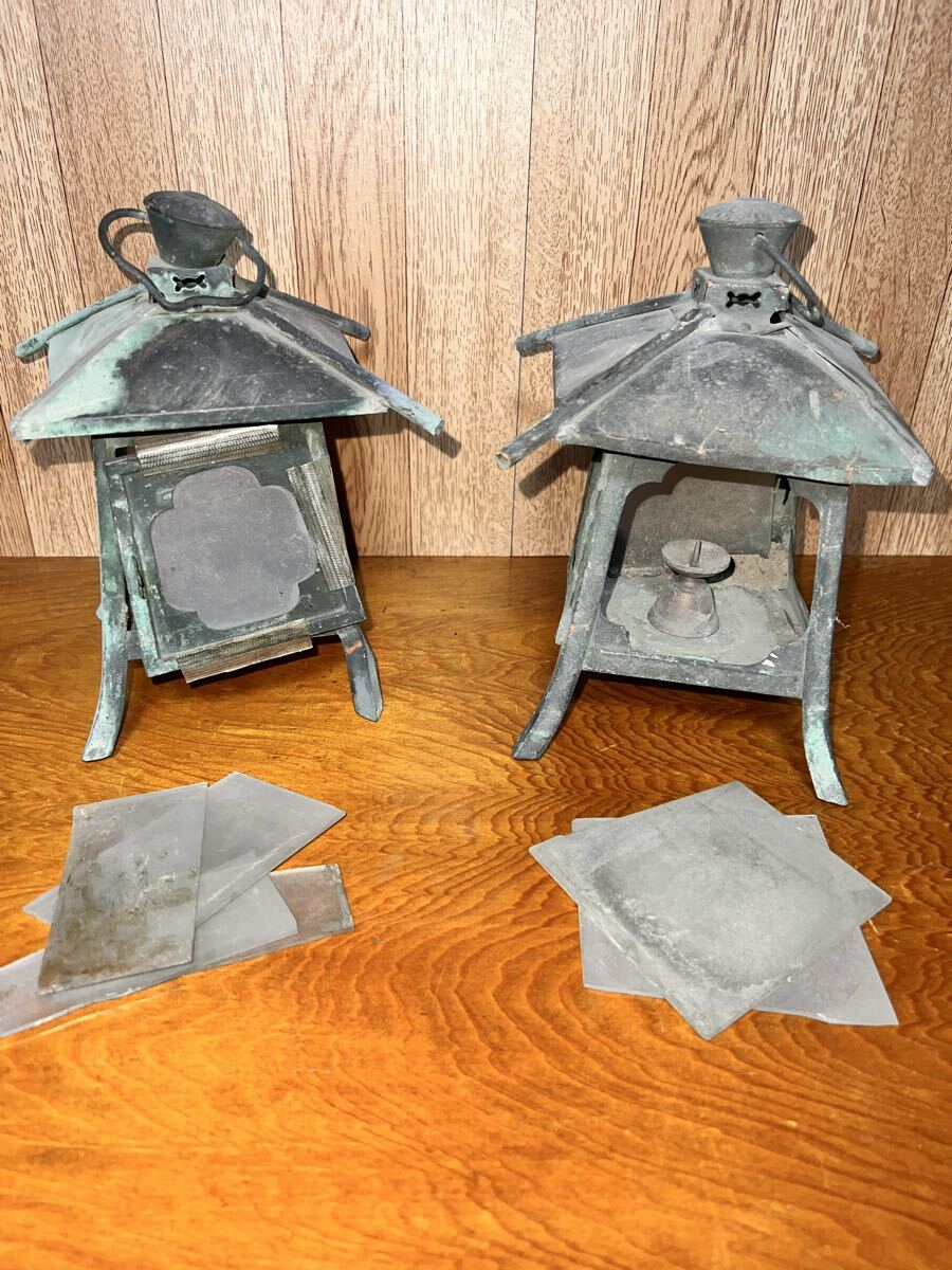 管A1237 時代物　詳細不明の吊り灯篭 2点銅器 金属工芸