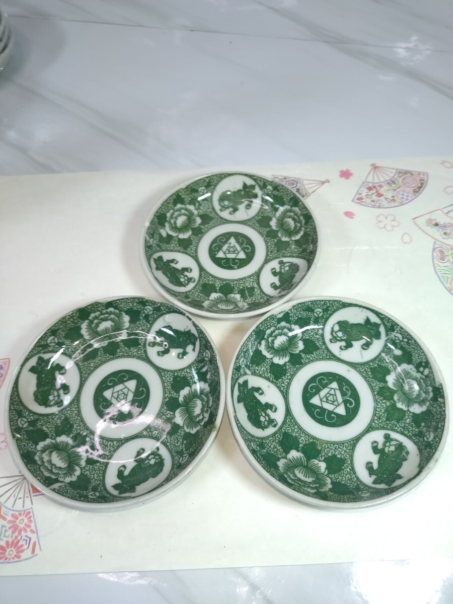 管W474 希少 時代物 図変わり 印判小皿 唐獅子牡丹図 3枚 手塩皿