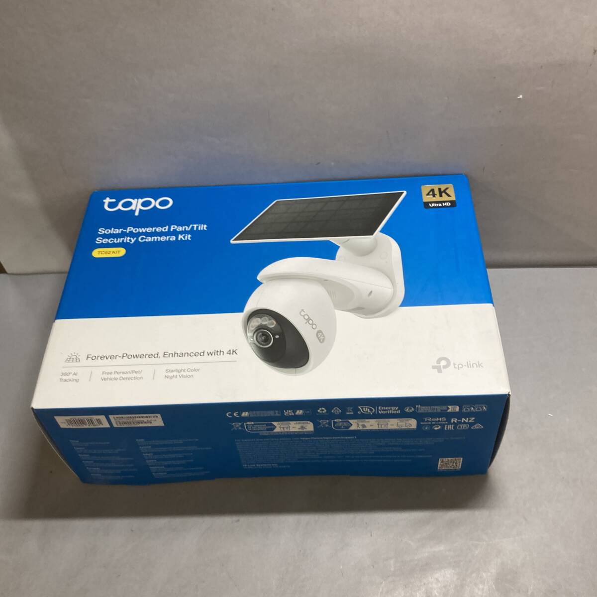 2201580 Tapo(タポ) 防犯カメラ ペットカメラ 屋外 ソーラー 監視カメラ 見守りカメラ スマホ対応 Wi-Fi 4K 8MP 800万画素 TC92 KIT