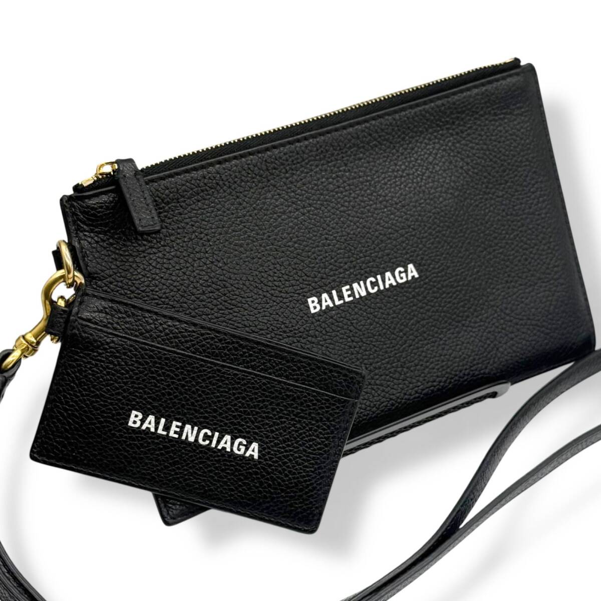 使用少　BALENCIAGA　バレンシアガ　ロゴ　キャッシュポーチ　659783 　トラベルポーチ　ポーチ　ブラック　カードケース　ストラップ　dj7
