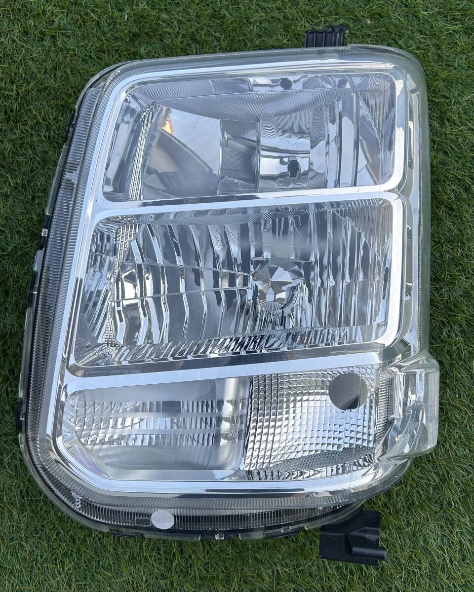 ジャンク！日産☆ニッサン NV100 クリッパー 純正 左側 HID ヘッドライト LE14C6329