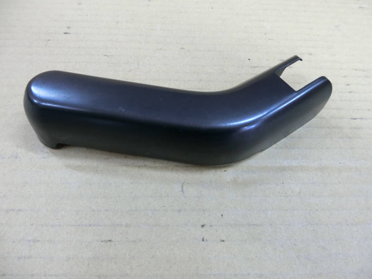 BL5　レガシィ　B4　2.0GT　リア　ワイパーアーム　カバーのみ