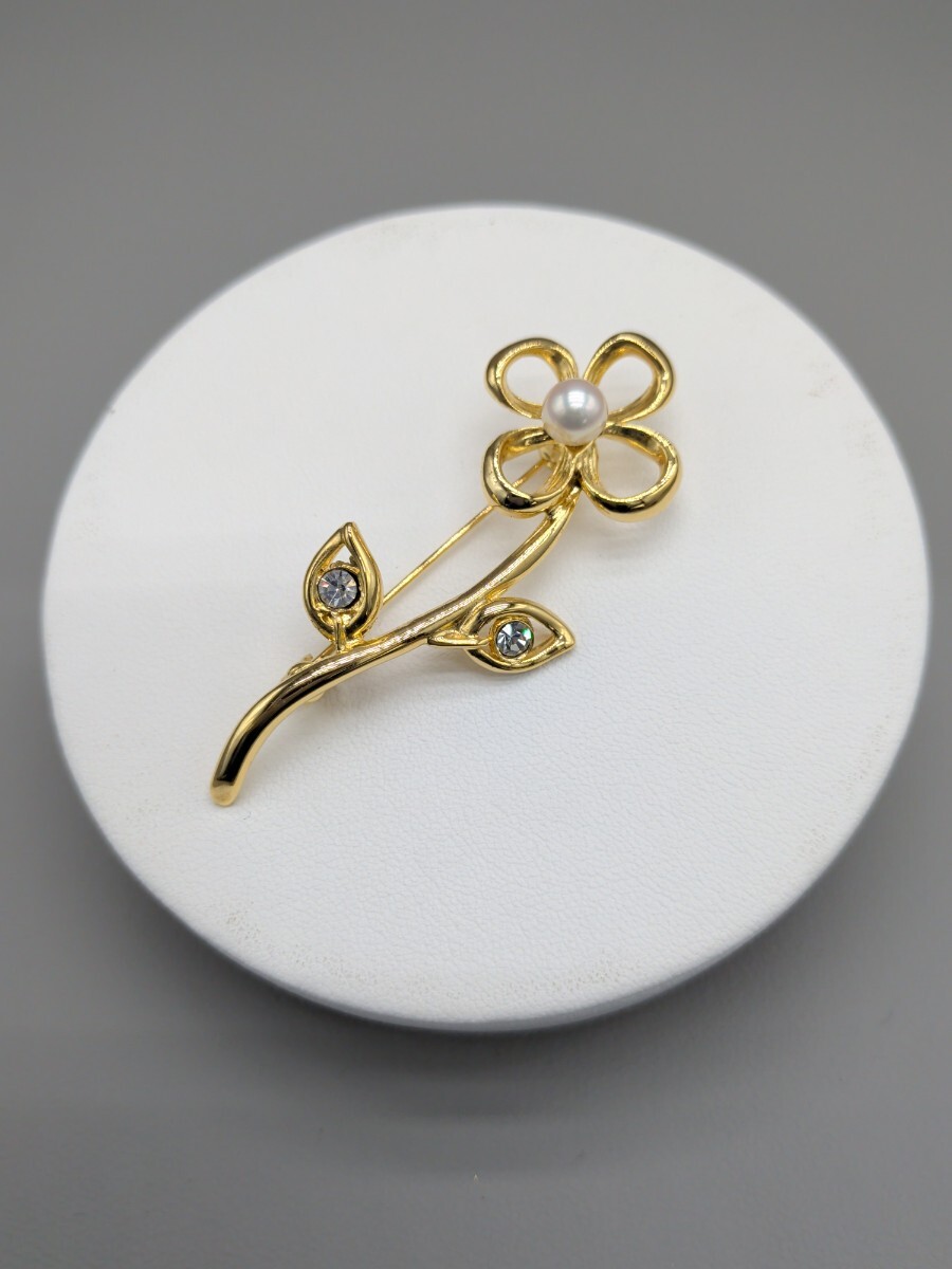 あこや真珠 フラワーブローチ｜6.2mm パール 花モチーフ ゴールド