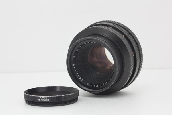 ライカ Leica SUMMICRON-R 1:2/50 完動品 ケース・フードアダプターリング付き #352b