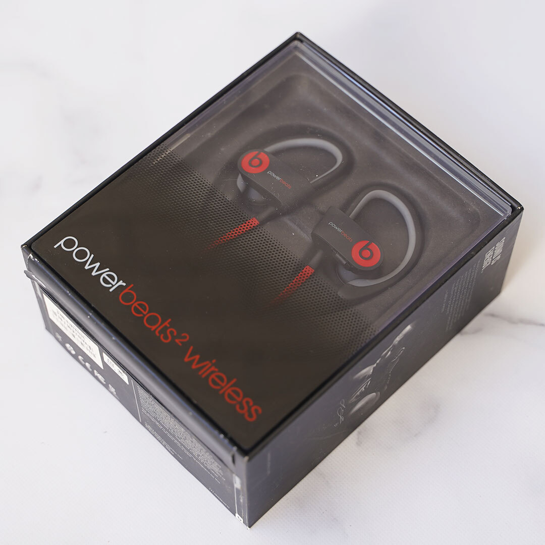 超貴重・廃盤商品・新品☆beats2（ビーツ）　beats by dr.dre　ワイヤレスヘッドフォン　BT IN PWRBTS V2 BLK　新品｜未使｜送料無料用