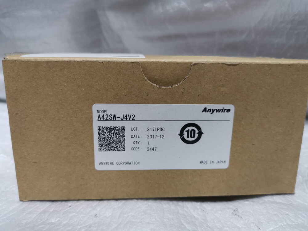 ★新品★ Anywire A42SW-J4V2 Word-Bus アナログ入力ターミナル 表示付 Euro端子台 省配線機器 複数有