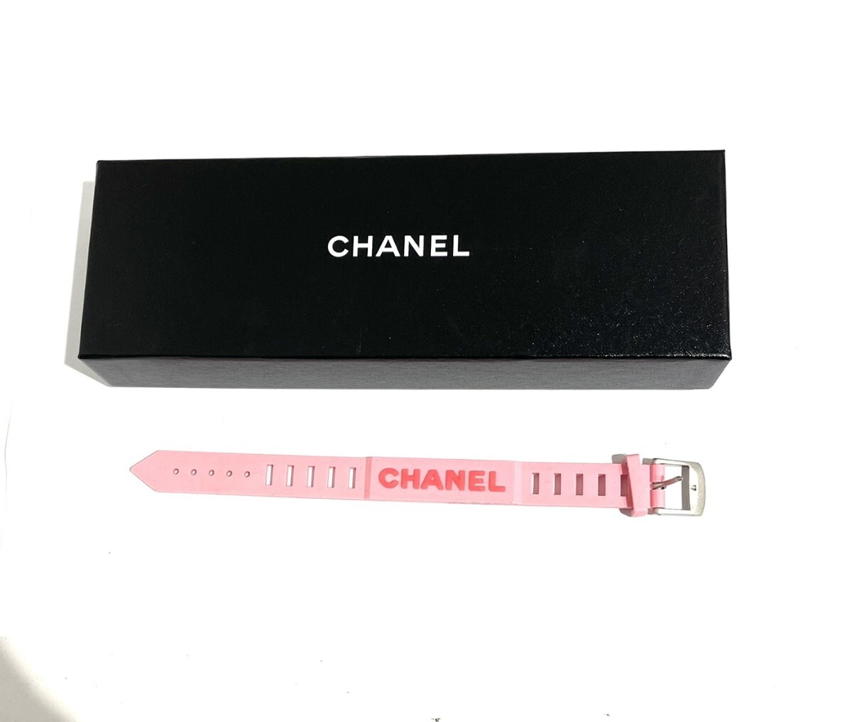 km-328 シャネル CHANEL ブレスレット ラバー ピンク ロゴ 99P A182-9