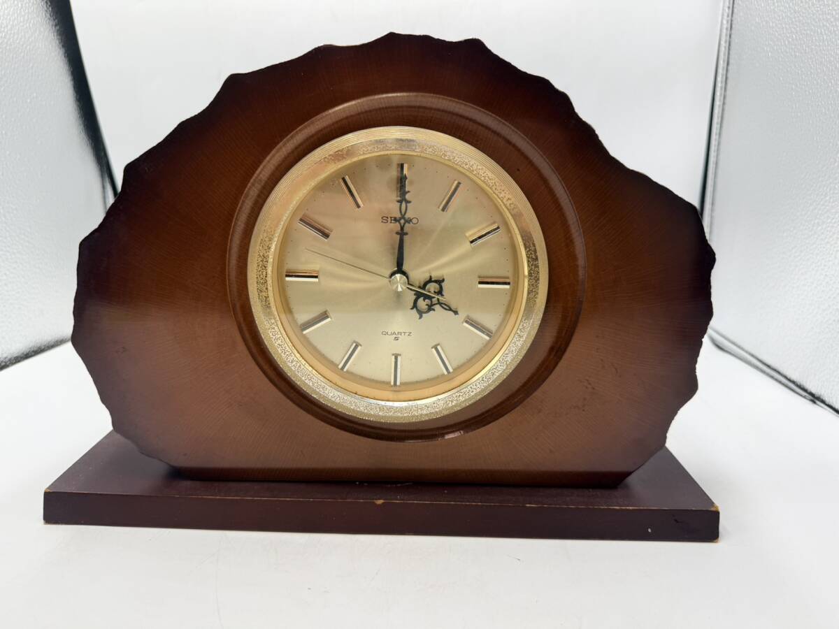 【稼働品】SEIKO セイコー 置時計 木枠 銘木風 クォーツ 退官記念 昭和レトロ アンティーク 昭和 レトロ コレクション F4326