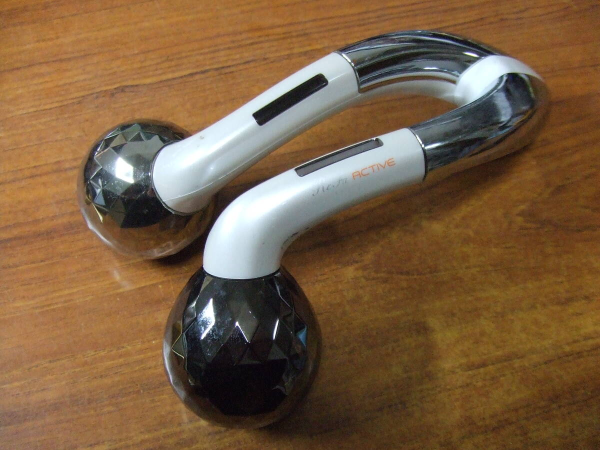 T702 ReFa ACTIVE 美顔ローラー リファ Microcurrent 中古
