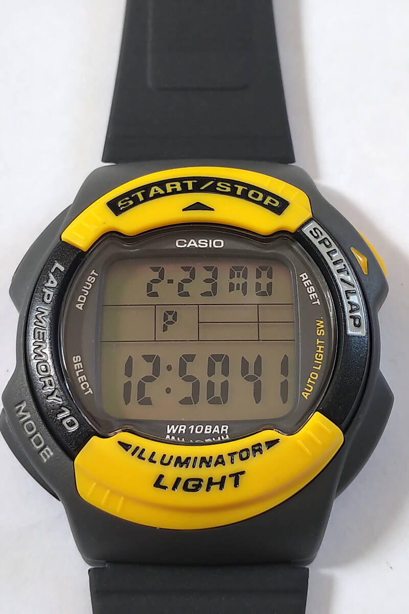カシオ CASIO WS-100H 電池ベルト新品交換済み LAP MEMORY 10 アスリート向けのデジタルウォッチ フロントボタン 美品 ILLUMINATOR 2069