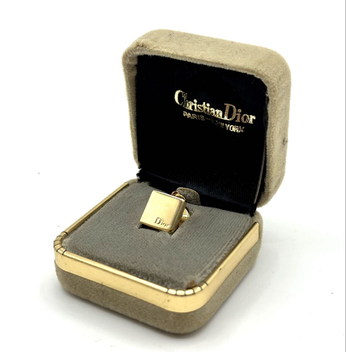 Christian Dios クリスチャンディオール カフス タイピン カフスボタン 紳士 ビジネス アクセサリー■兵庫県姫路市から a1-B 26-139