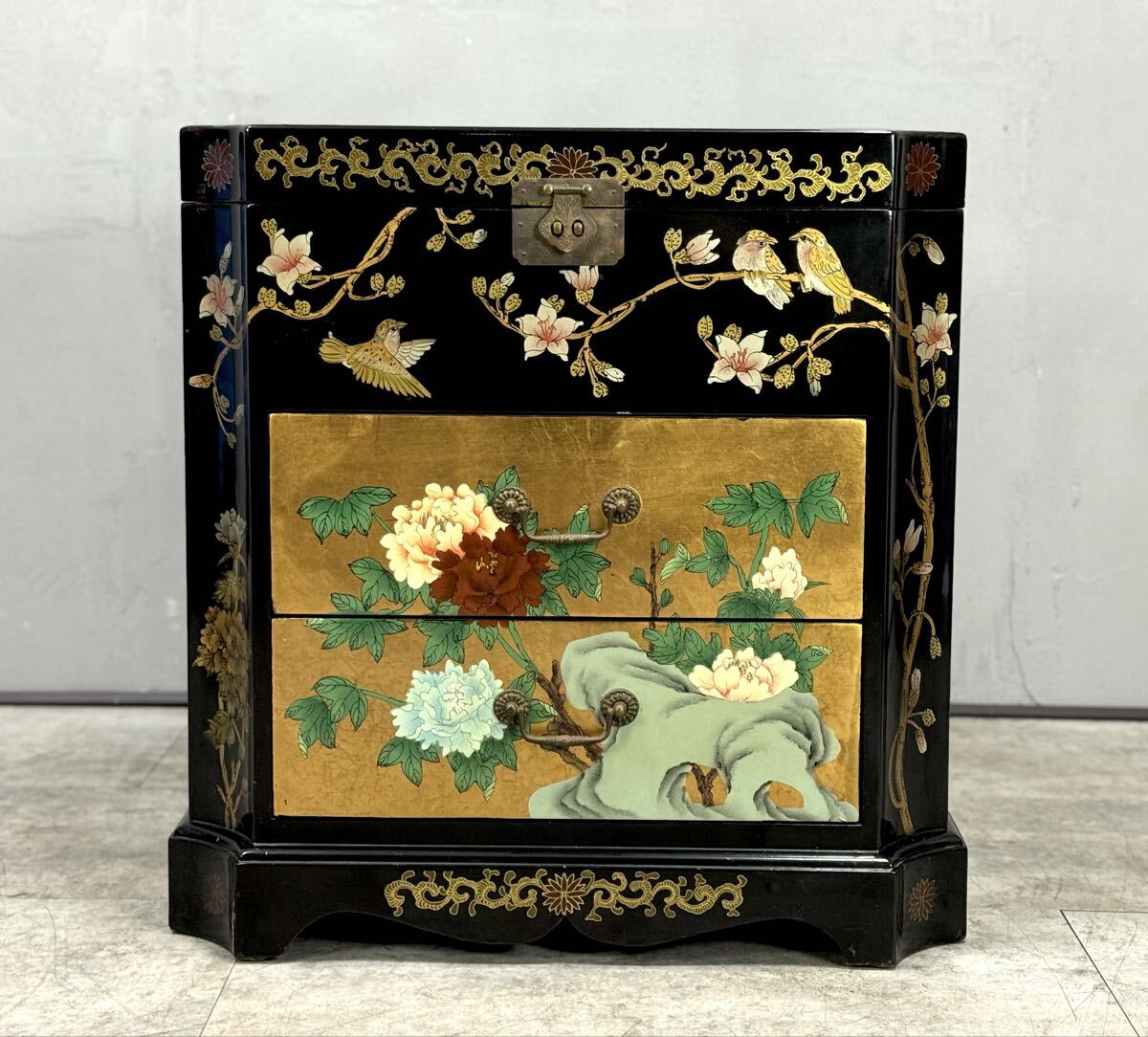 {$data['title']拍卖