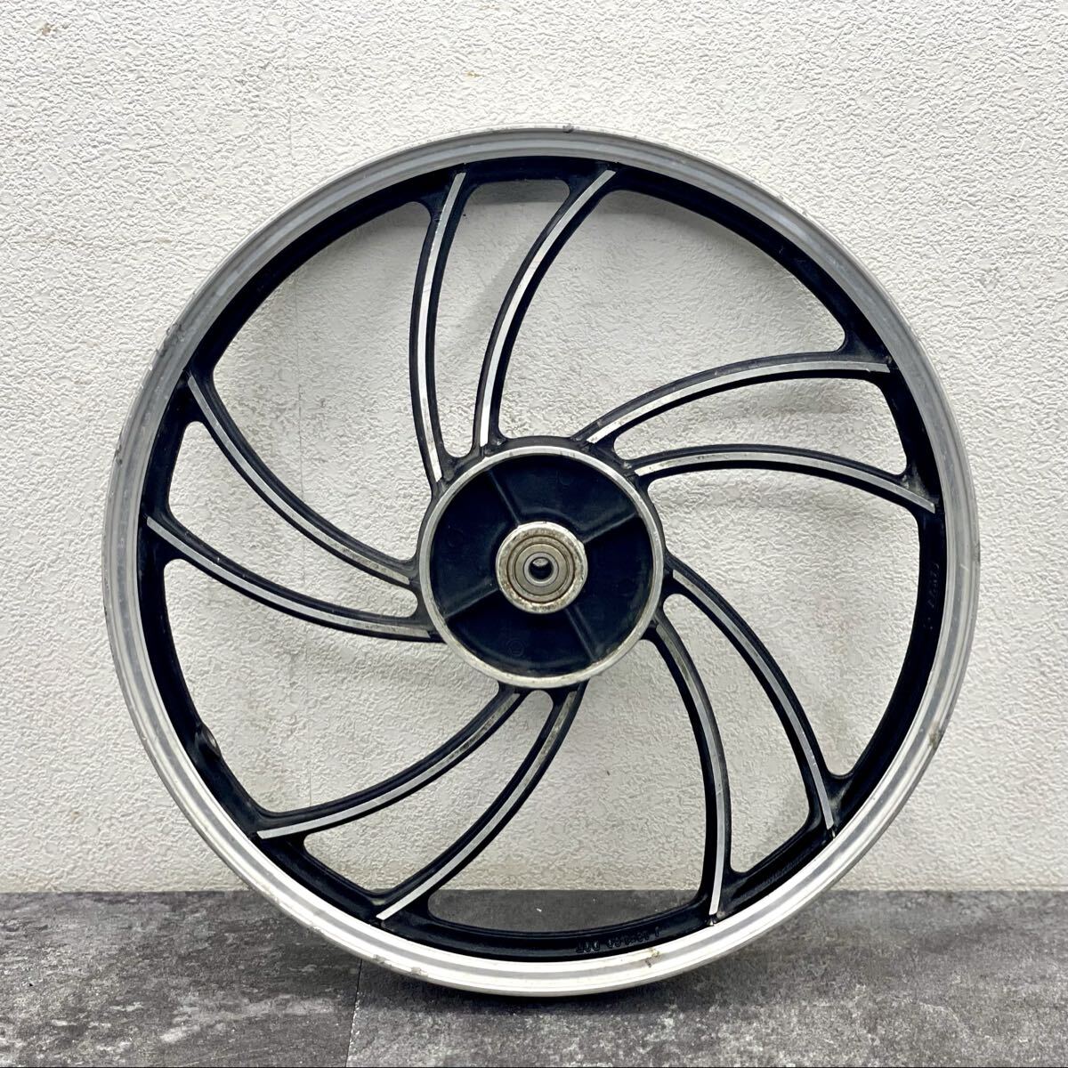 YAMAHA ヤマハ RZ50 純正 リアホイール R-20 18×1.60 18インチ ホイル 初期 当時物■兵庫県姫路市から L5 26-440