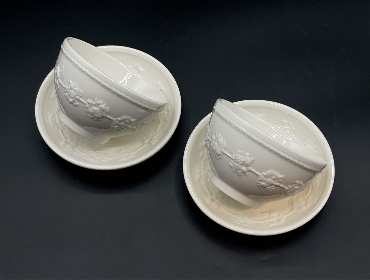 WEDGWOOD ウェッジウッド フェスティビティ カップ ソーサー 2客 ペア ティーカップ 食器 洋食器■兵庫県姫路市から b1 26-408