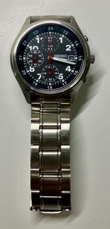 ●時計 セイコー クロノグラフ Chronoguraph SEIKO 保証書付き メンズ クオーツ 腕時計 黒文字盤 紳士 シルバー アナログ ラウンジ 
