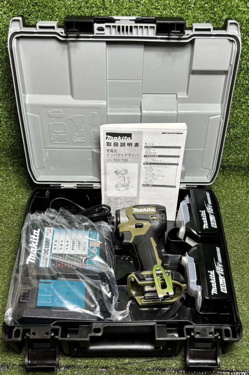 静)未使用品/フルセット★makita マキタ 充電式 インパクトドライバ TD173DRGXO 18V 6.0Ah オリーブ バッテリ2個・充電器 領収OK h209-9
