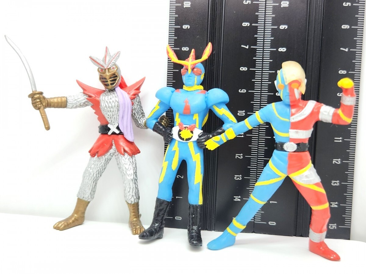東映ヒーロー列伝HGフィギュア コレクション イナズマン 人造人間キカイダー 変身忍者嵐[26B21]Toei Hero Figure Inazuman Kikaider Arashi