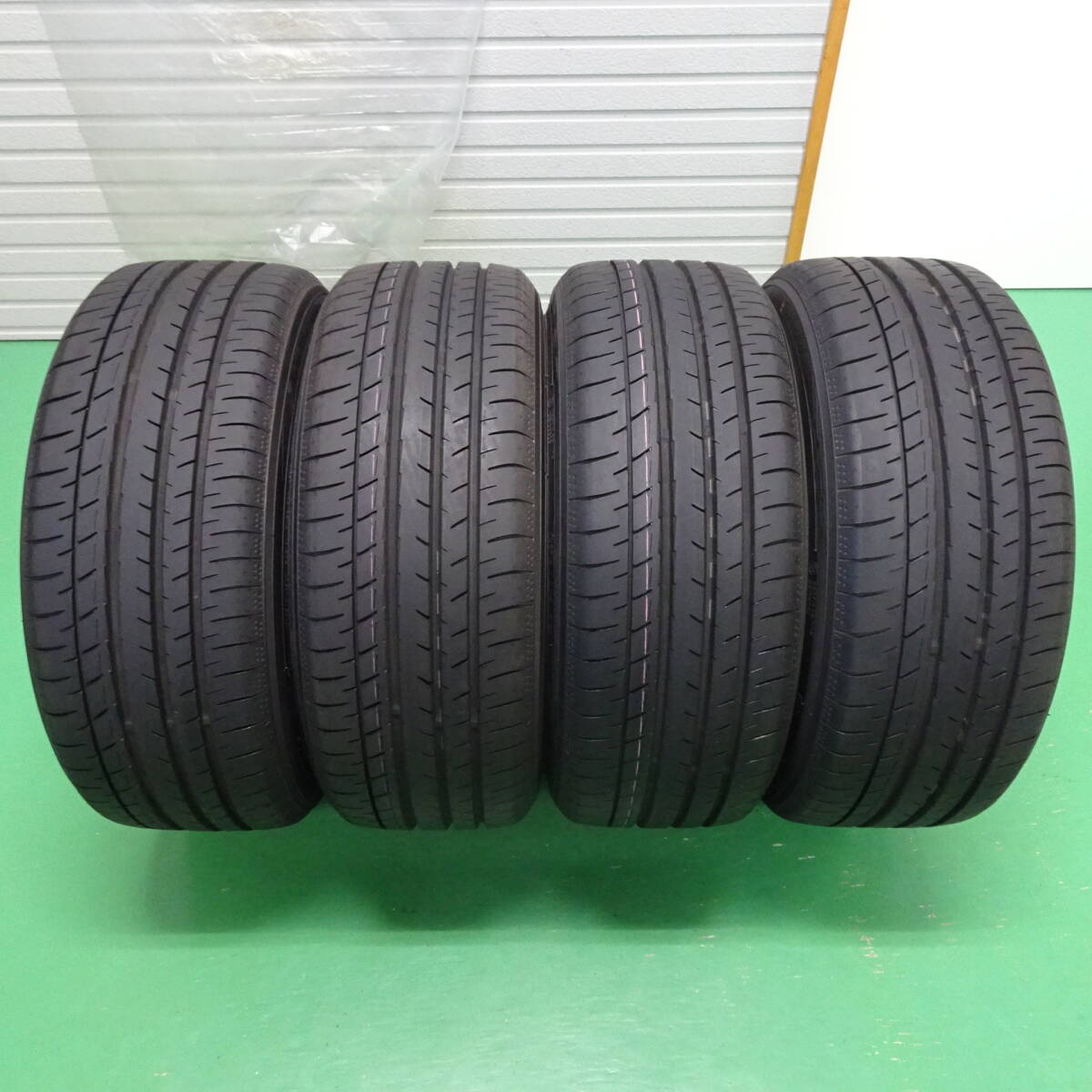 ★送料3600円～ 納車・新車外し ヨコハマ BluEarth 215/45R17 プリウス / カローラ ツーリング 純正タイヤ 4本セット GR86 86 BRZ